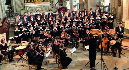 Photo d'une chorale des Petits chanteurs de St Louis